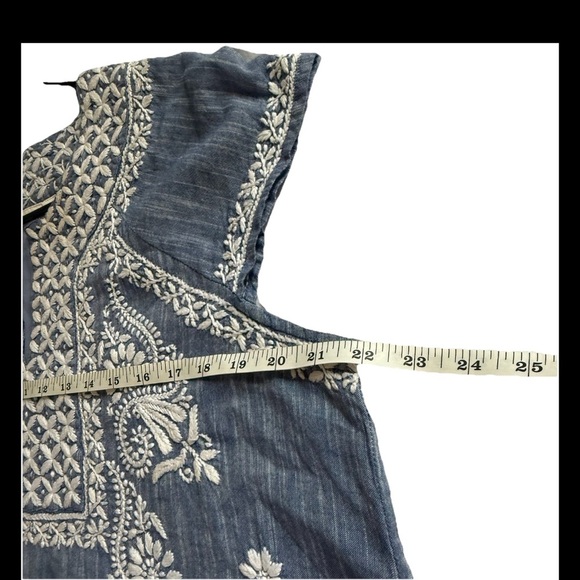 Roller Rabbit | Faith Chambray Embroidered Shift Dress Size Large - Picture 6 of 10